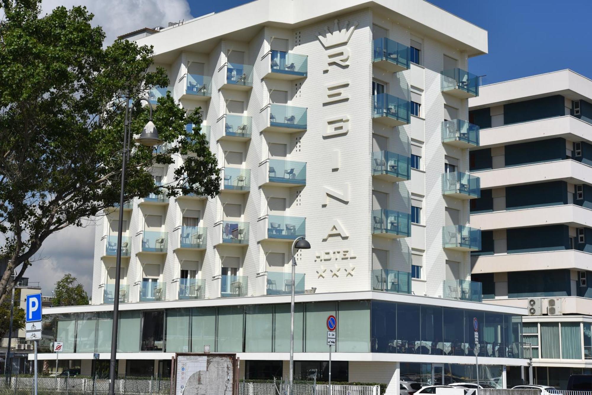 Hotel Regina Fronte Mare Rimini Buitenkant foto